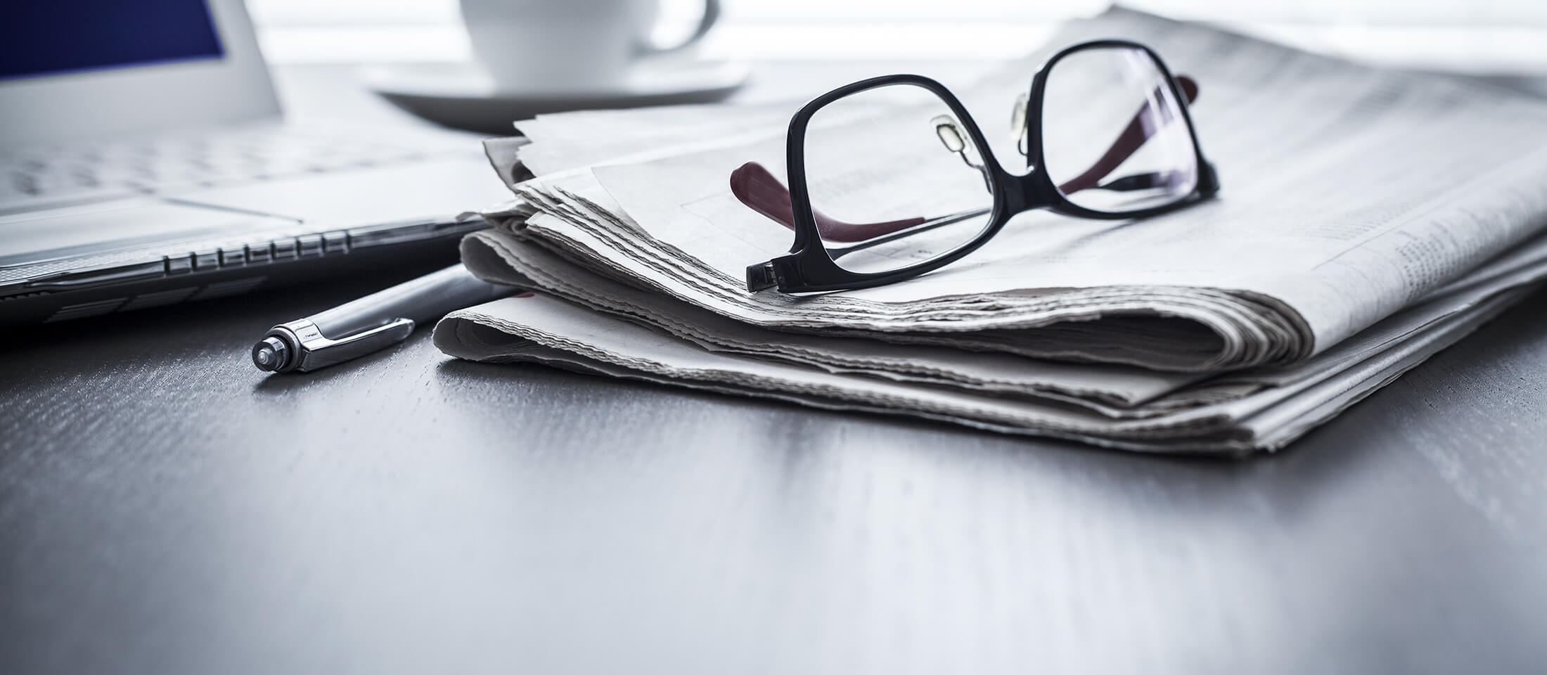 enimerontika-entipa-slider